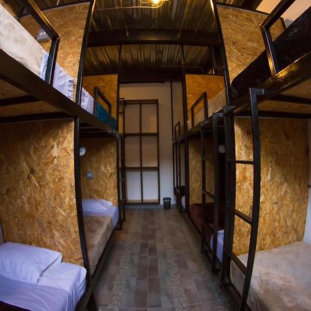Nativo Hostel Medellín Buitenkant foto