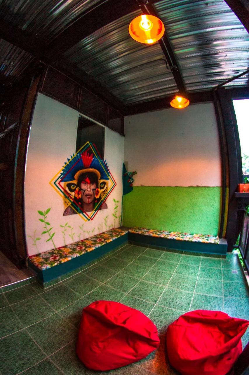 Nativo Hostel Medellín Buitenkant foto