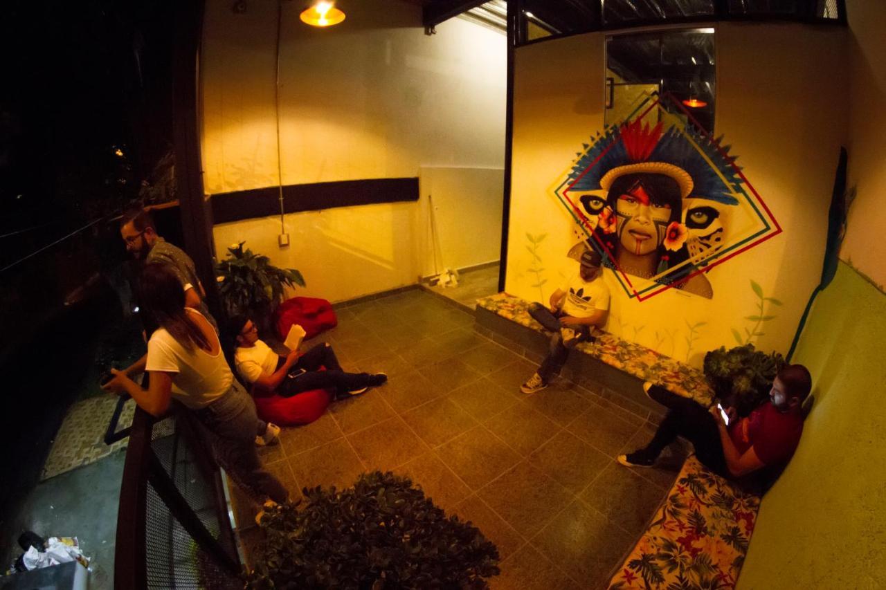 Nativo Hostel Medellín Buitenkant foto