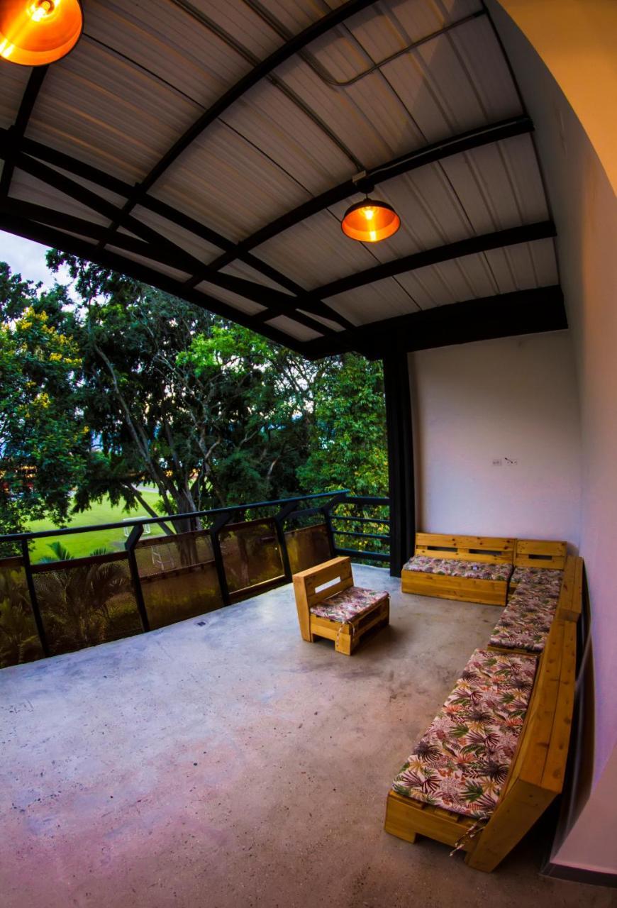 Nativo Hostel Medellín Buitenkant foto